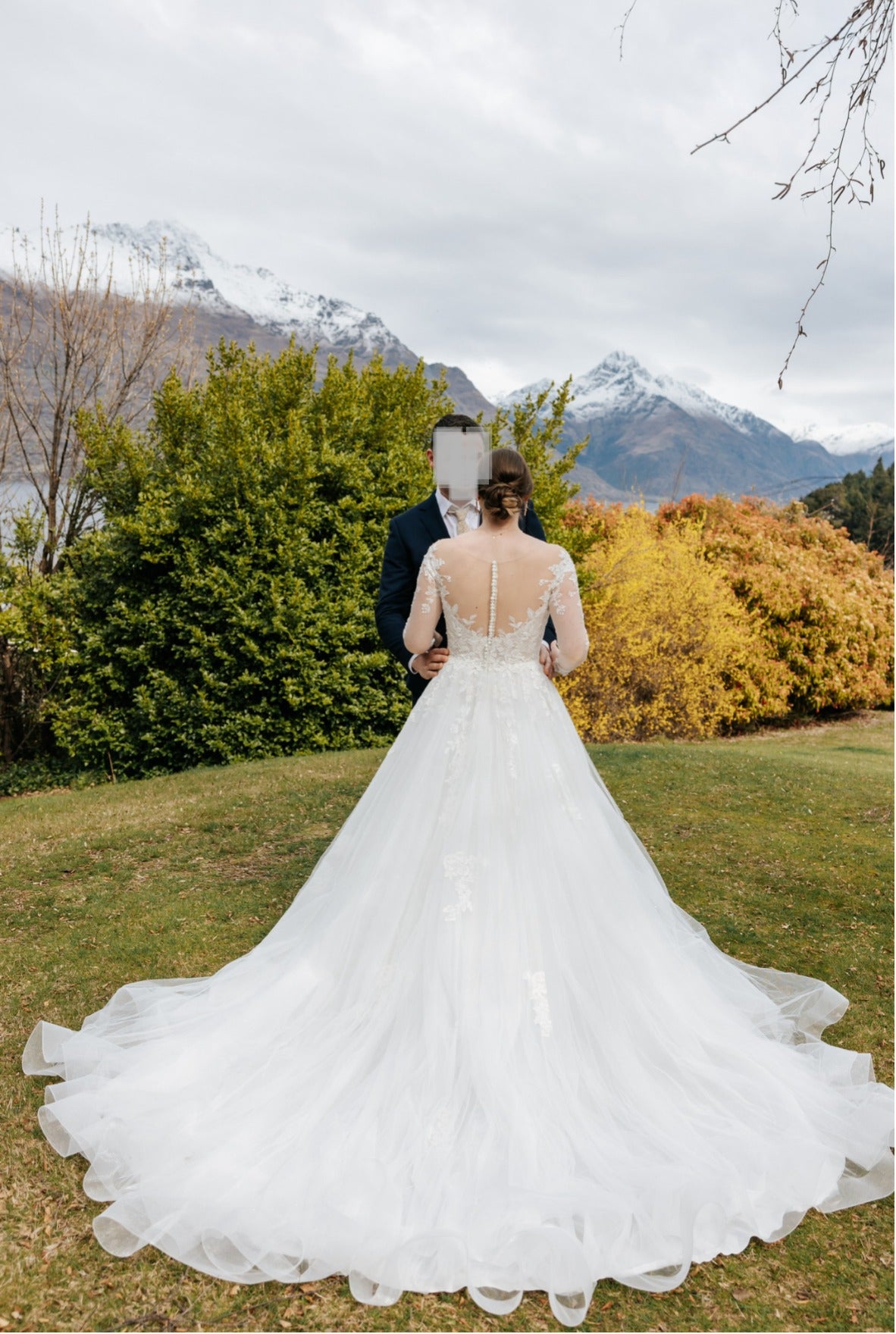 Juli Bridal - Zi Gown